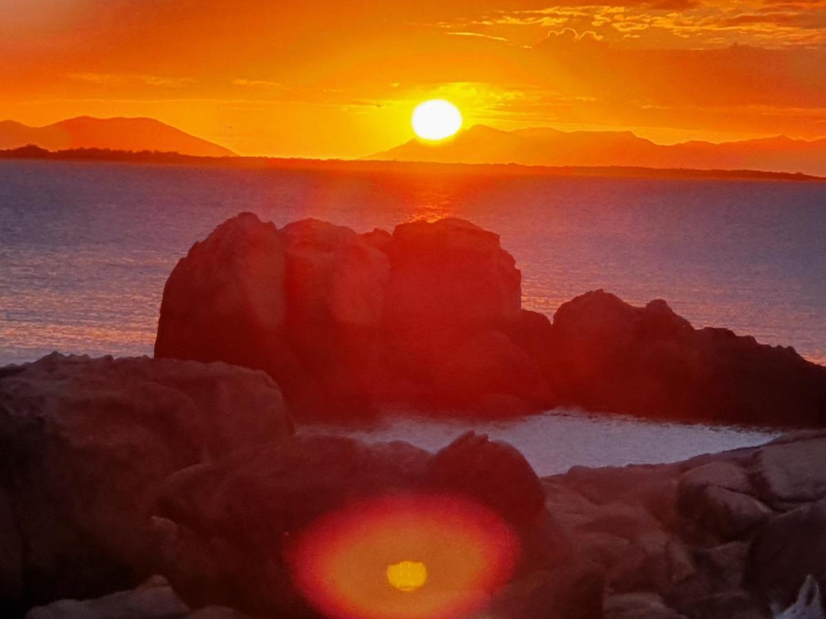 Whitsunday Sands Resort Bowen Exteriör bild