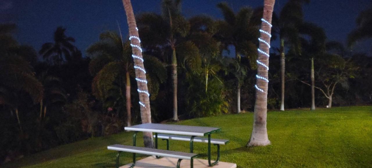 Whitsunday Sands Resort Bowen Exteriör bild