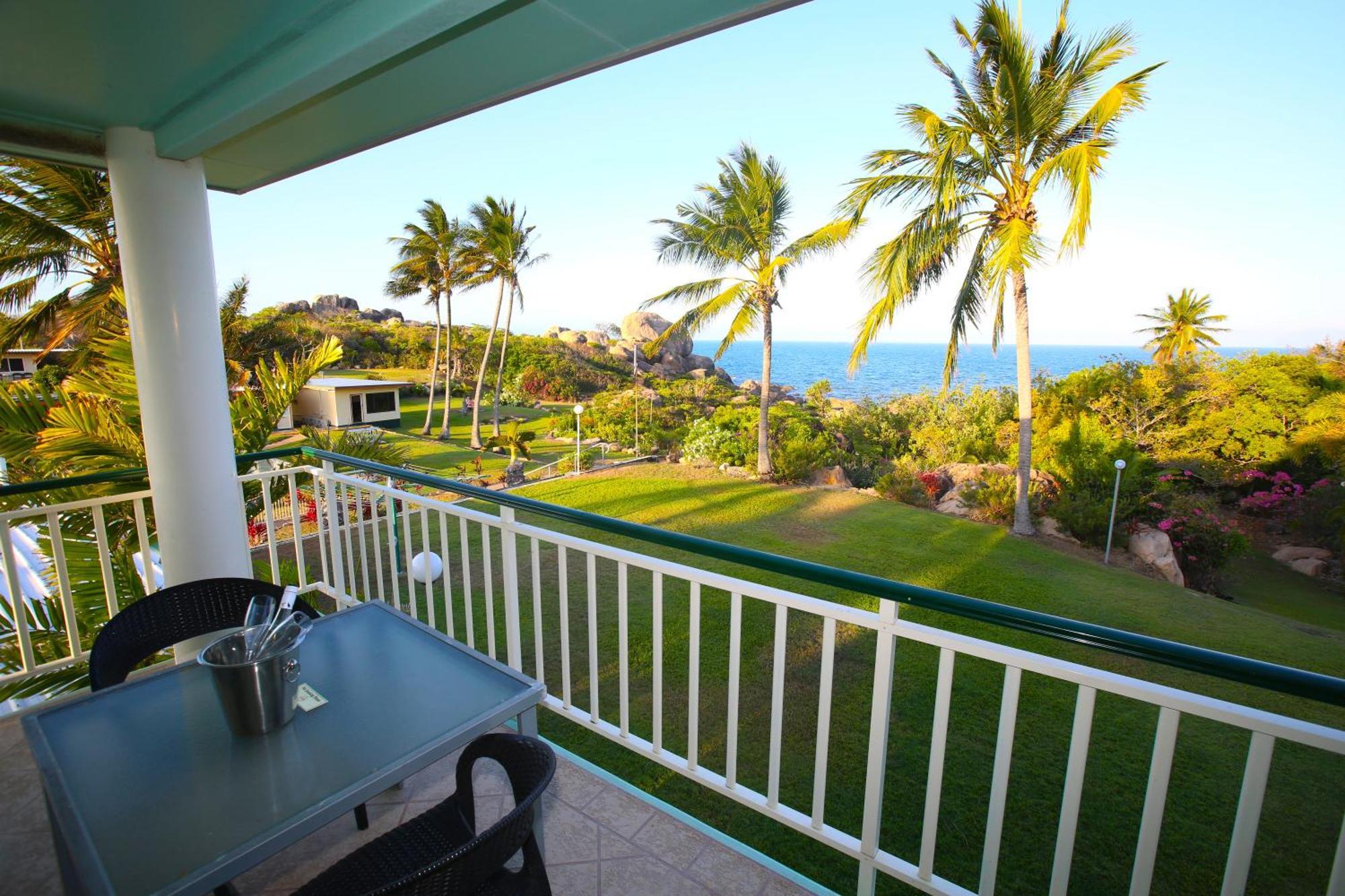 Whitsunday Sands Resort Bowen Exteriör bild