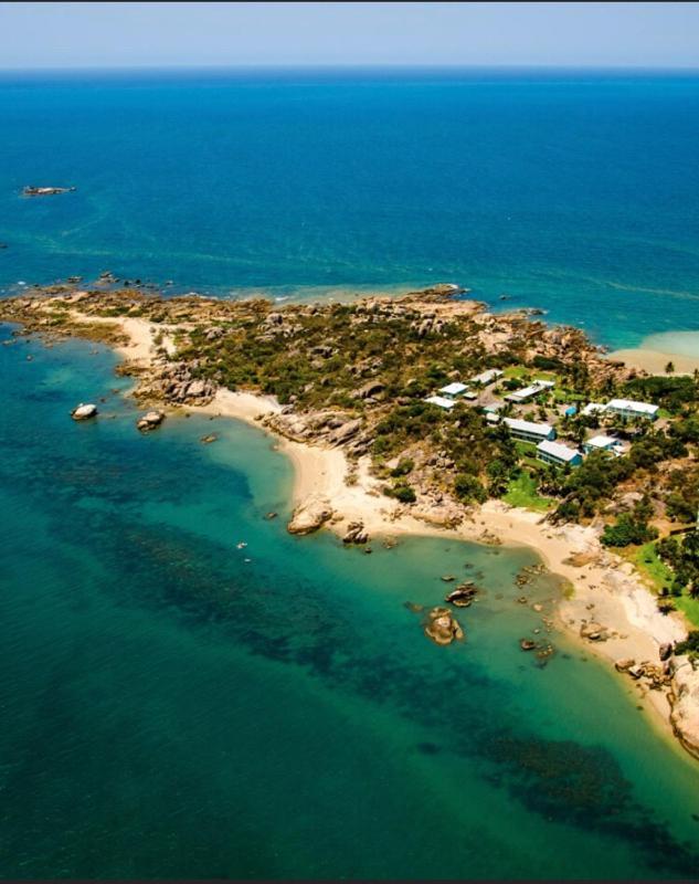 Whitsunday Sands Resort Bowen Exteriör bild