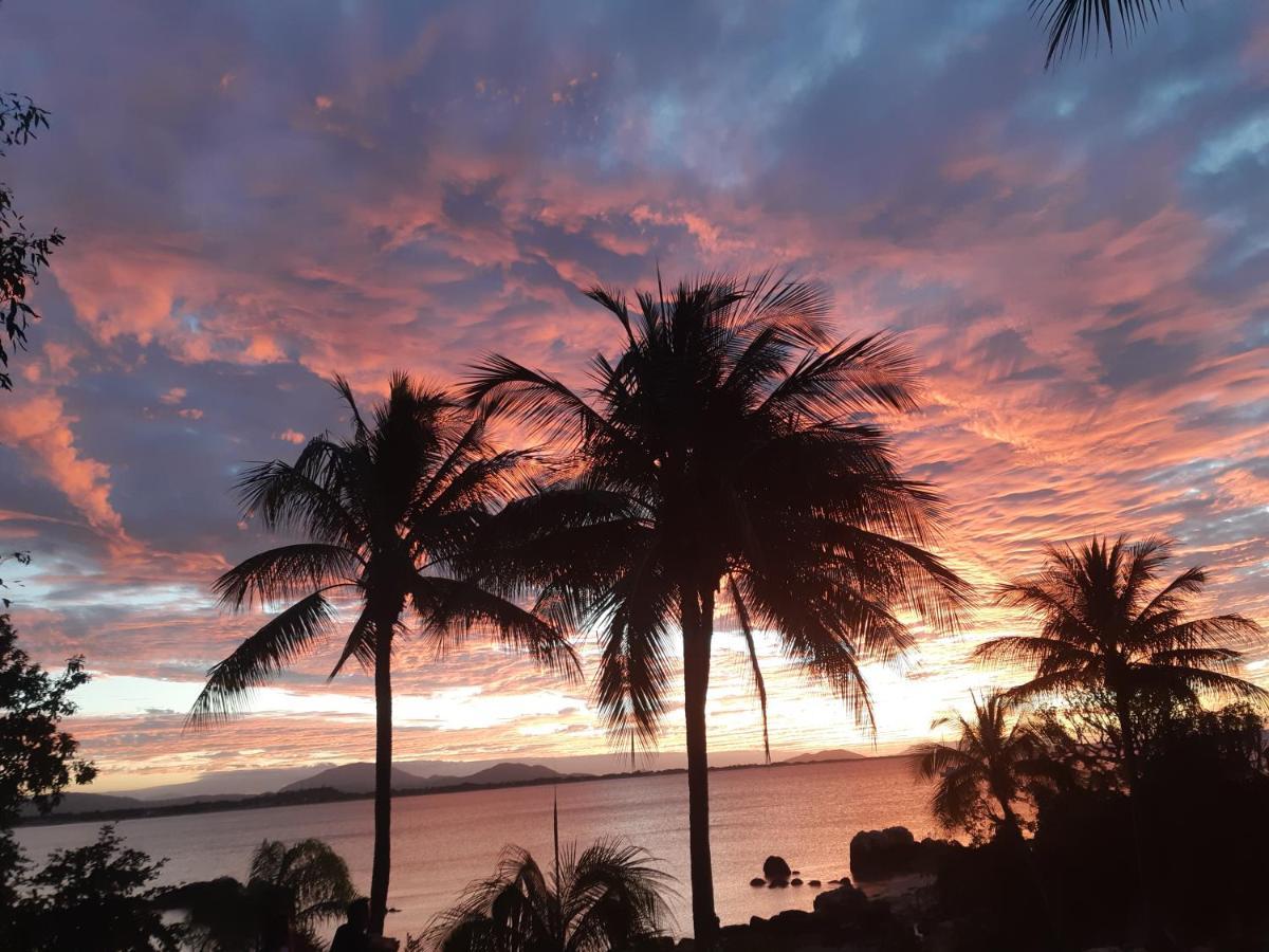 Whitsunday Sands Resort Bowen Exteriör bild